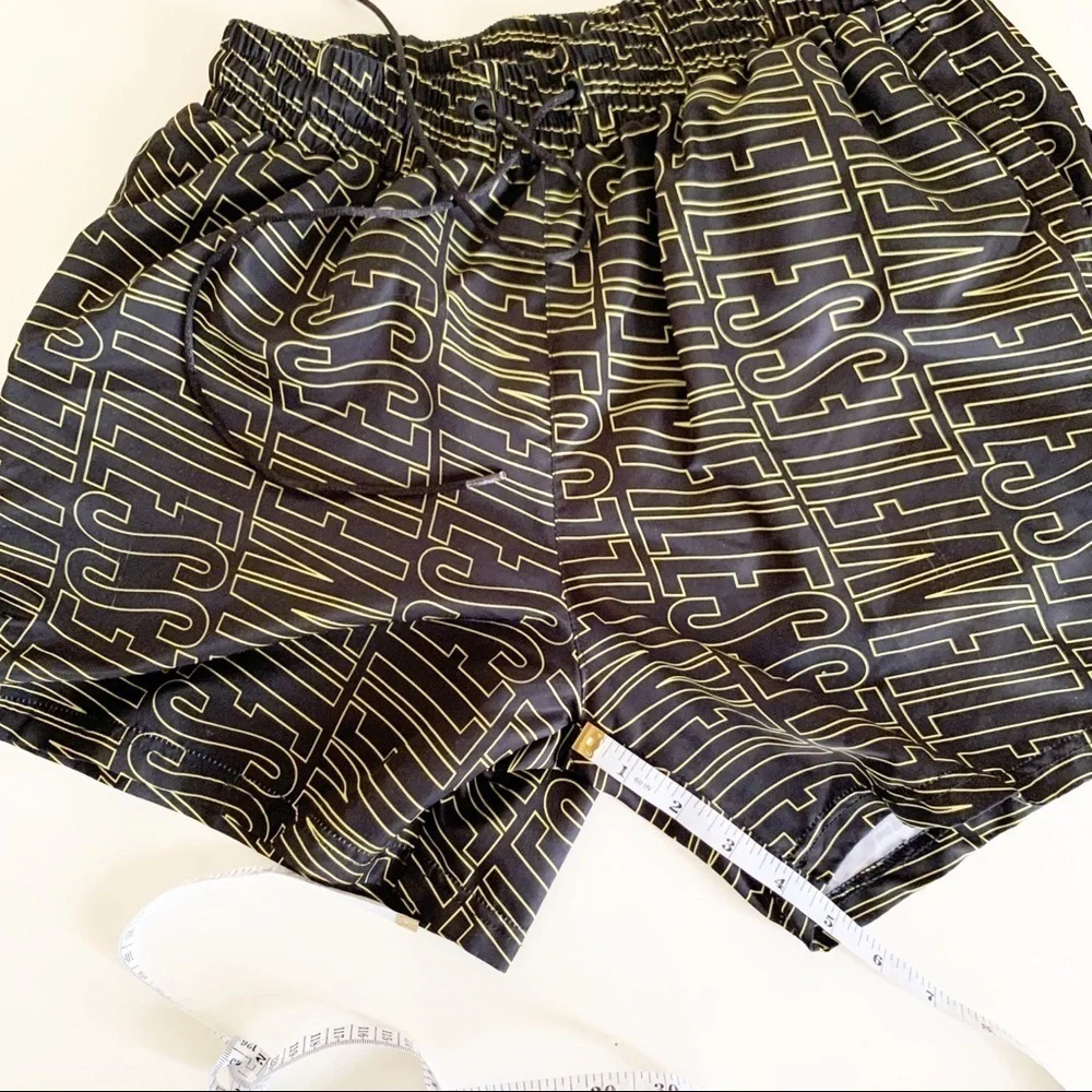 VFILES Men’s 5” Logo Swim Shorts Black Size Medium
